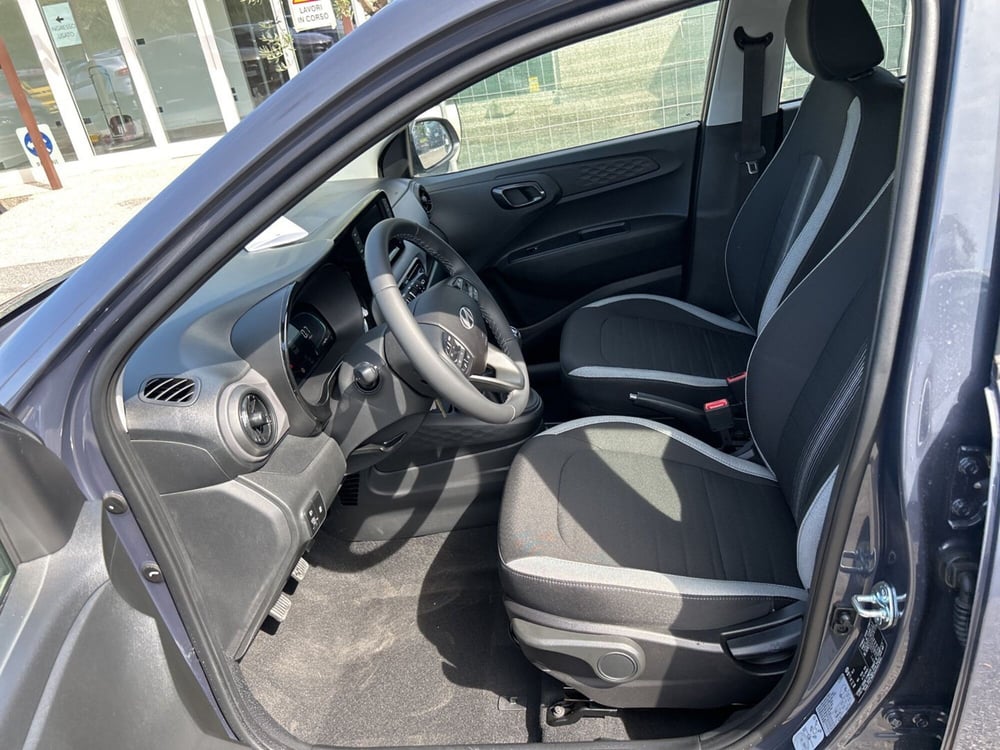 Hyundai i10 nuova a Roma (13)
