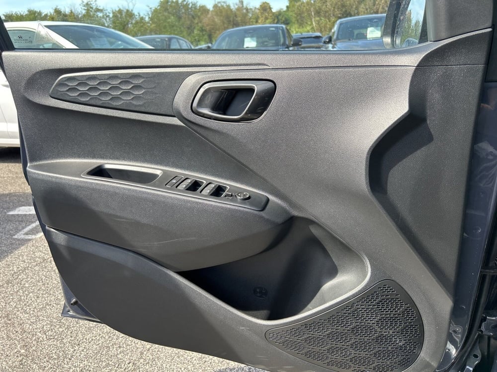 Hyundai i10 nuova a Roma (20)