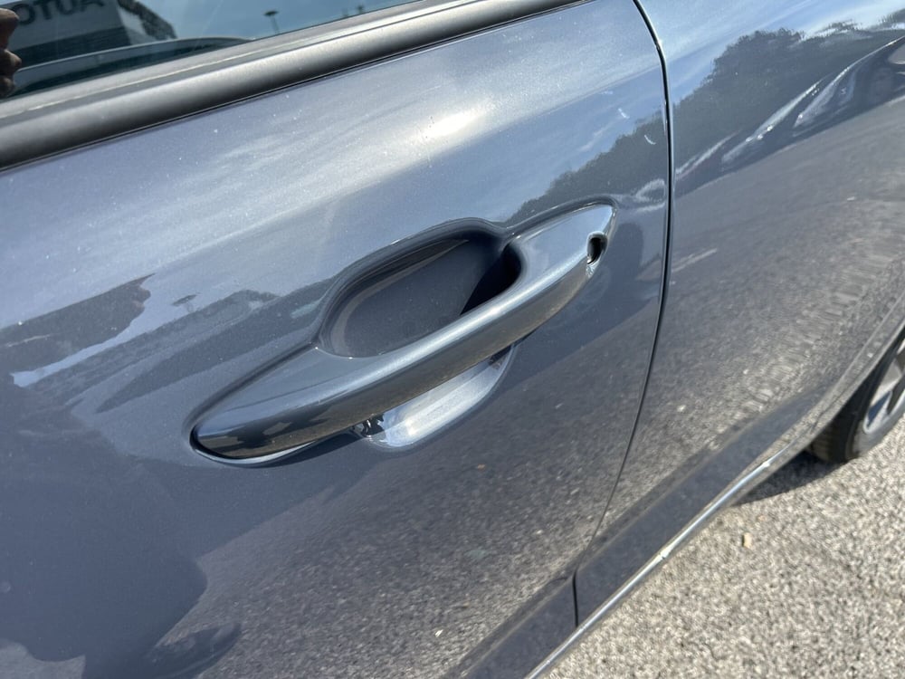 Hyundai i10 nuova a Roma (9)
