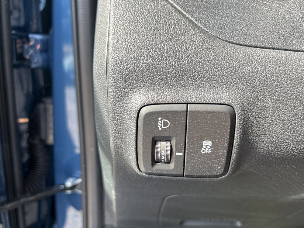 Hyundai i10 nuova a Roma (14)