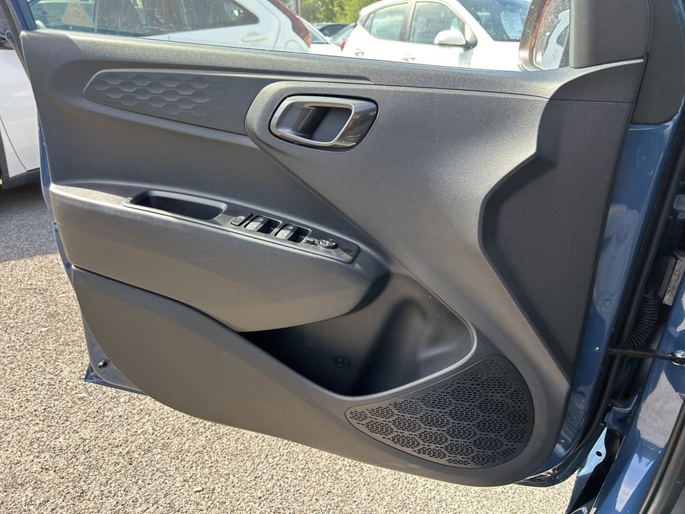 Hyundai i10 nuova a Roma (20)