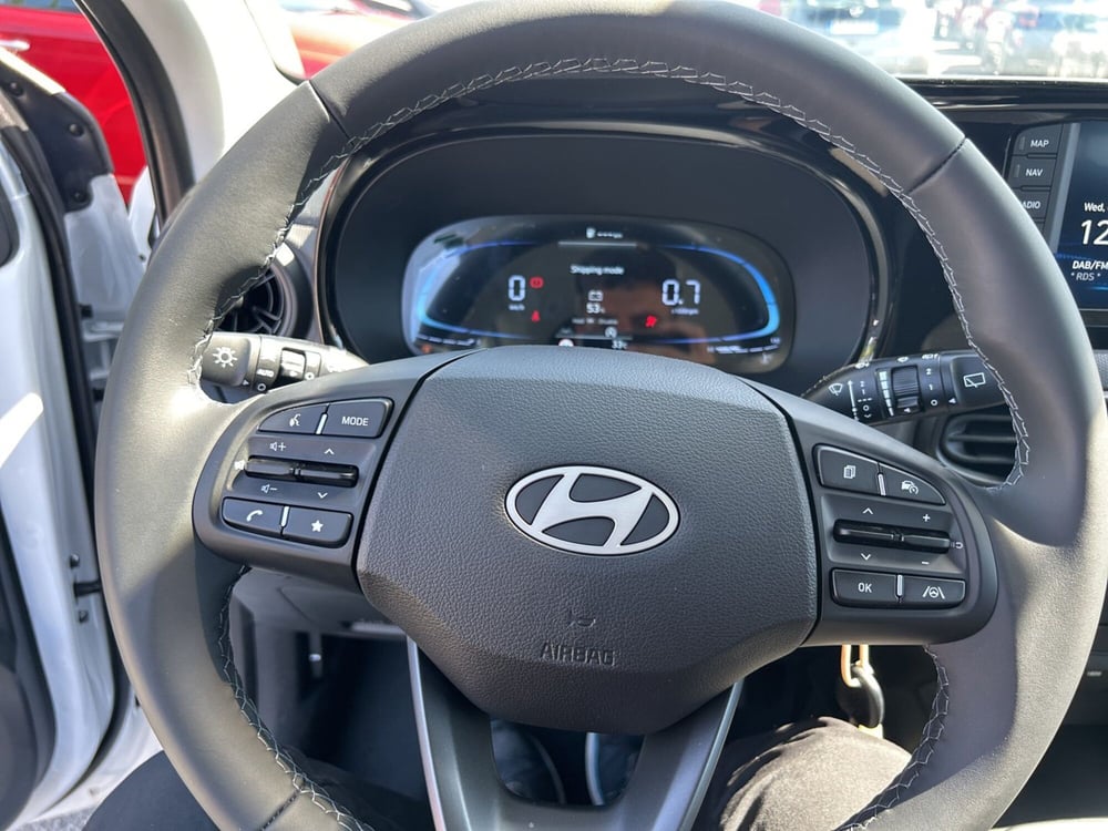 Hyundai i10 nuova a Roma (14)