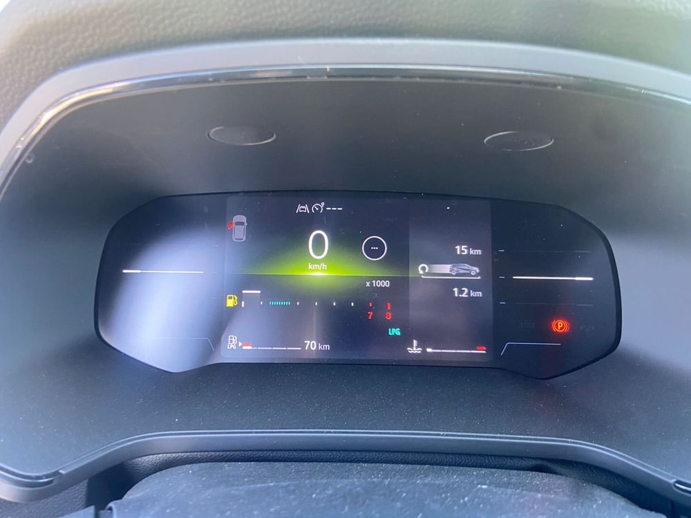 Renault Captur nuova a Roma (16)