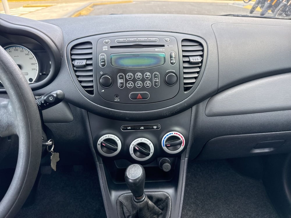 Hyundai i10 usata a Reggio Calabria (11)