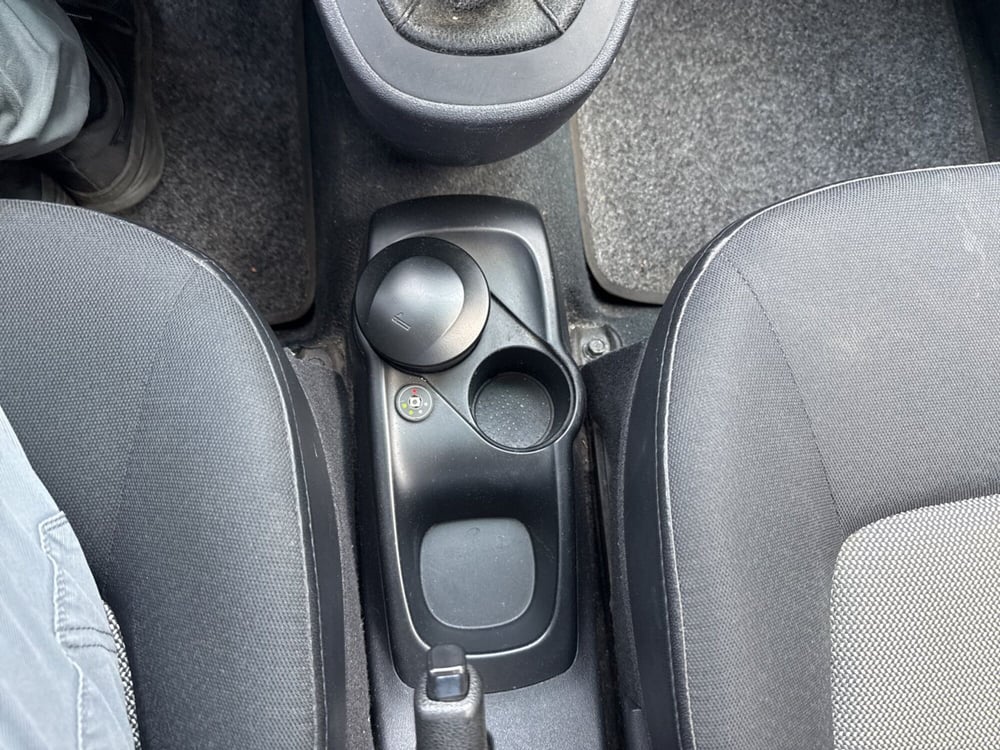 Hyundai i10 usata a Reggio Calabria (14)