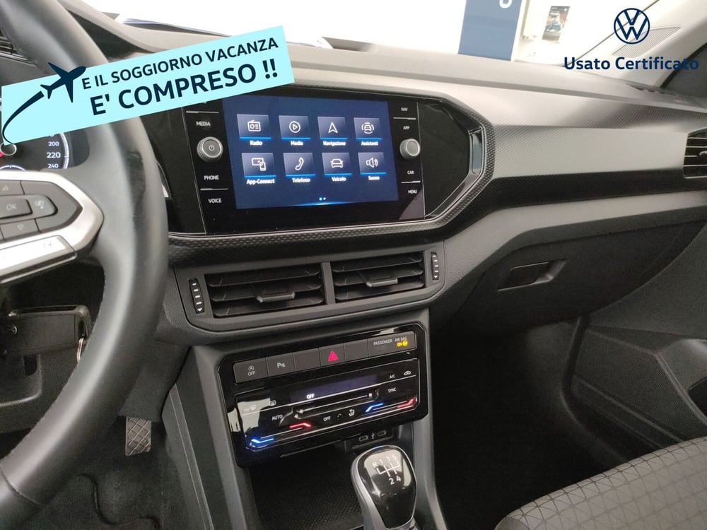 Volkswagen T-Cross usata a Varese (16)