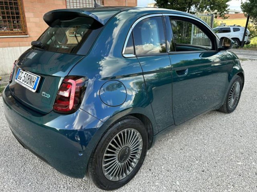Fiat 500e usata a Roma (10)