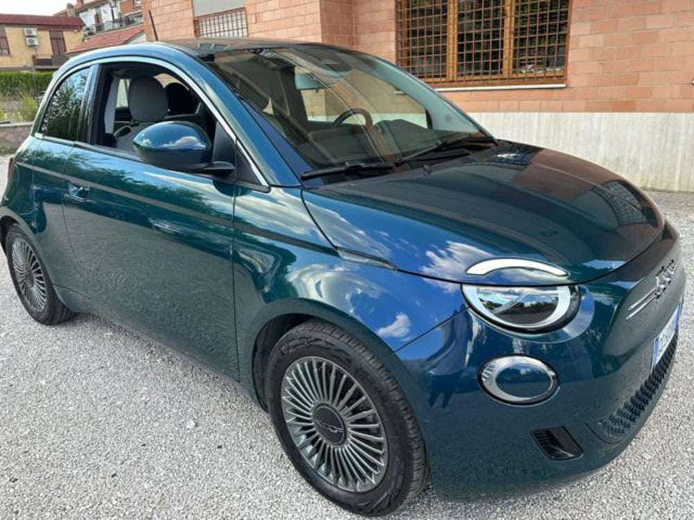 Fiat 500e usata a Roma (12)