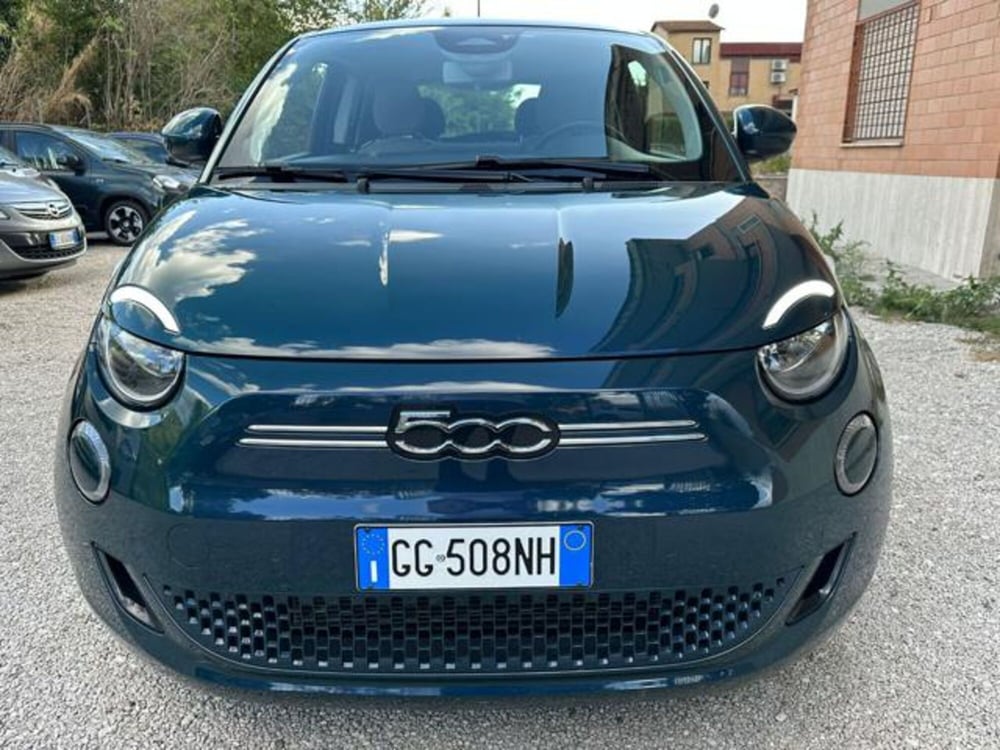 Fiat 500e usata a Roma (13)