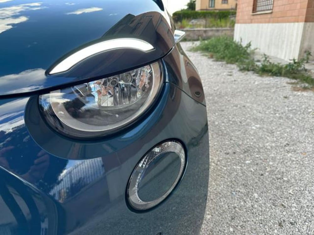 Fiat 500e usata a Roma (14)