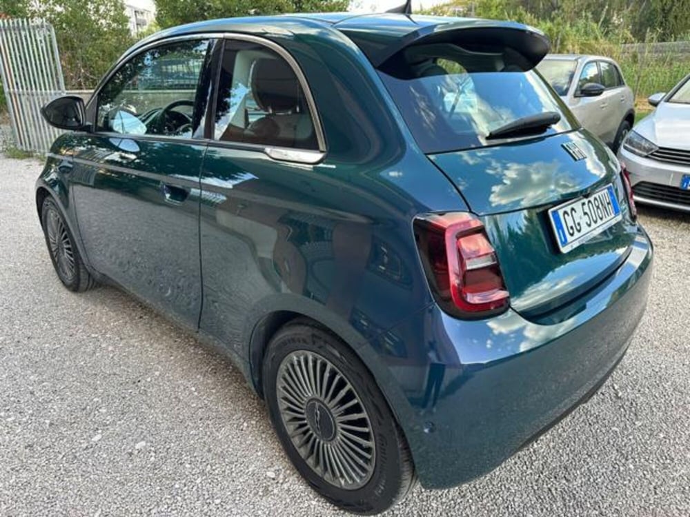 Fiat 500e usata a Roma (3)