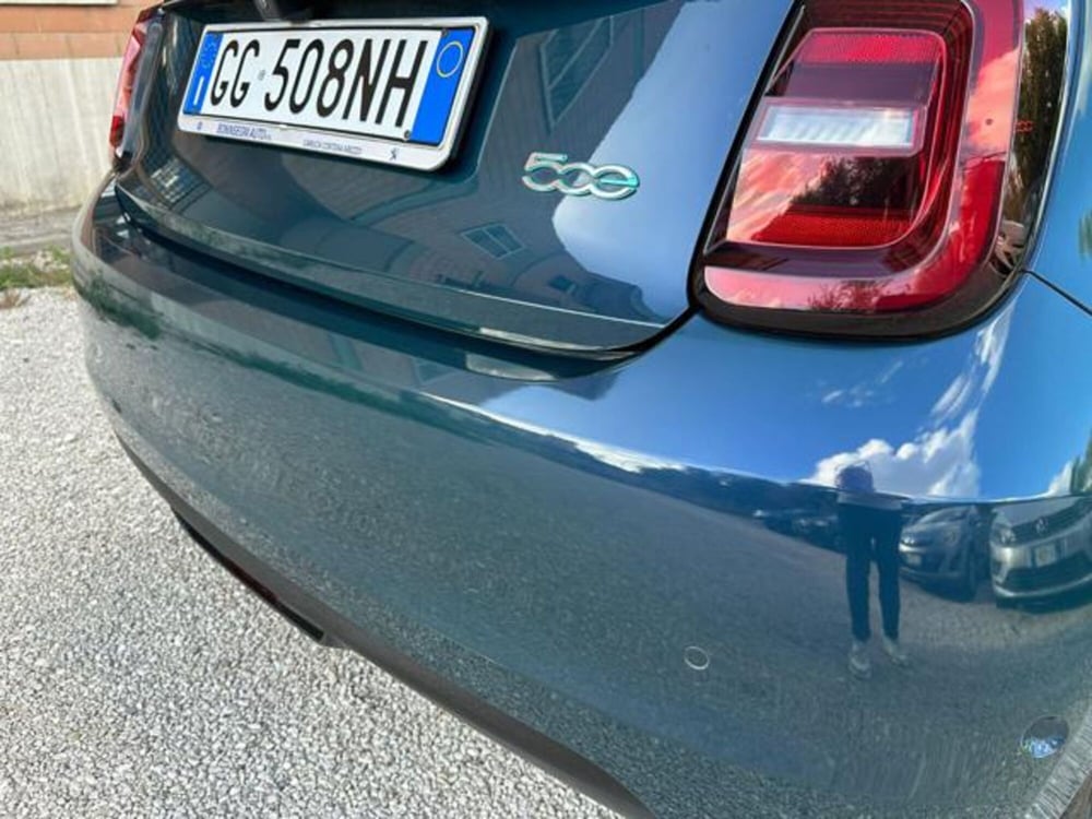 Fiat 500e usata a Roma (6)