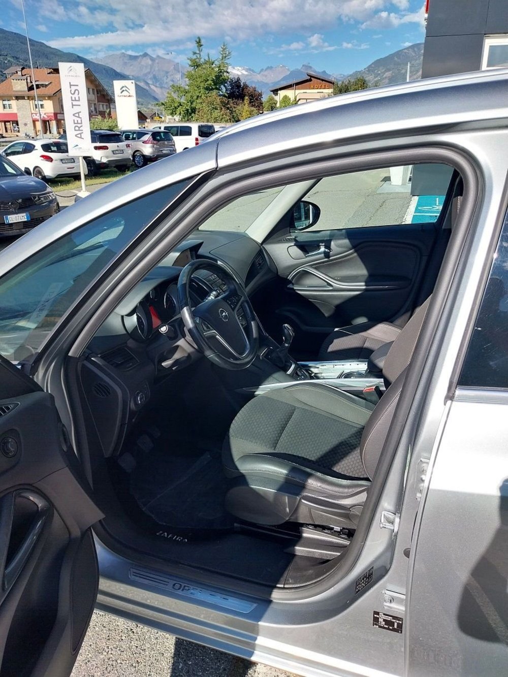 Opel Zafira Tourer usata a Aosta (10)