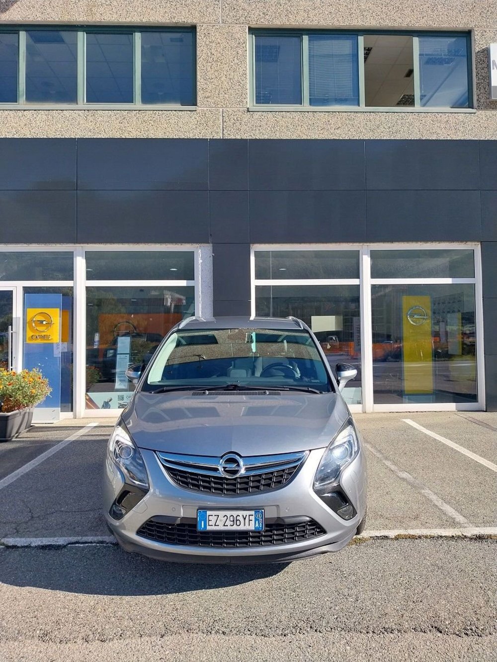 Opel Zafira Tourer usata a Aosta (3)