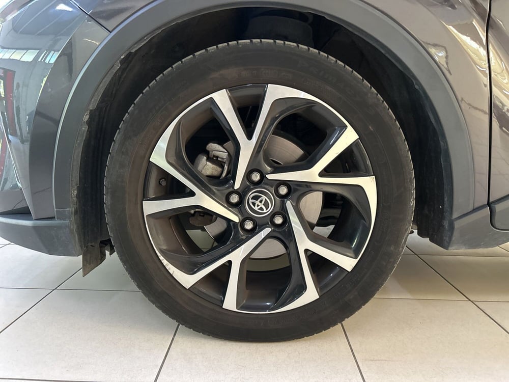 Toyota Toyota C-HR usata a Bologna (7)