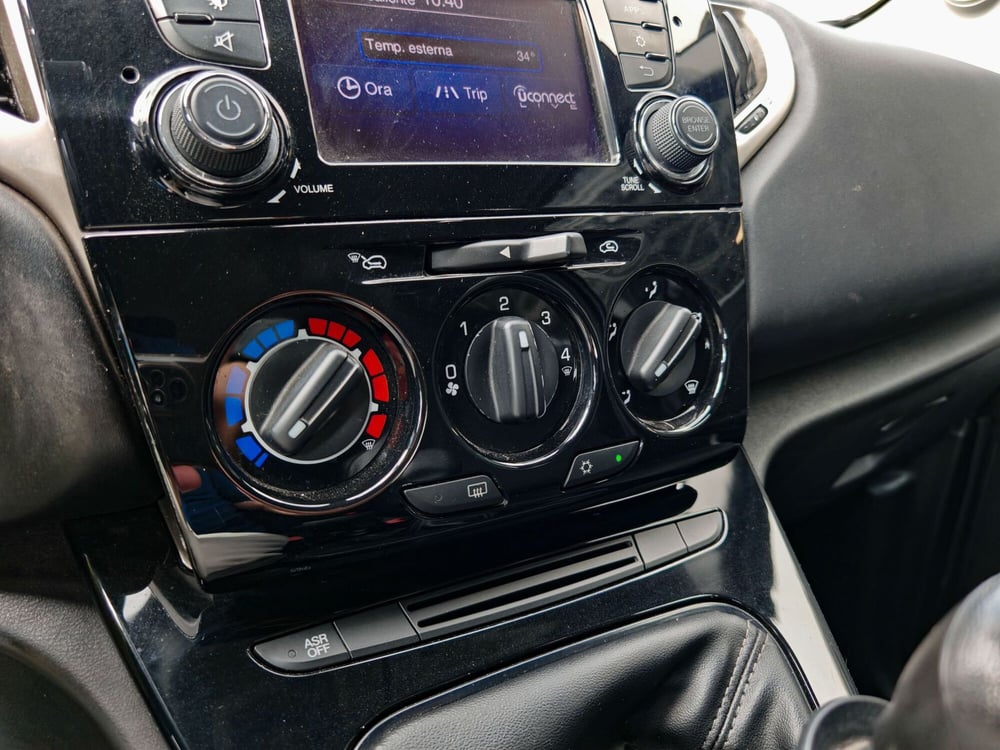 Lancia Ypsilon usata a Palermo (12)