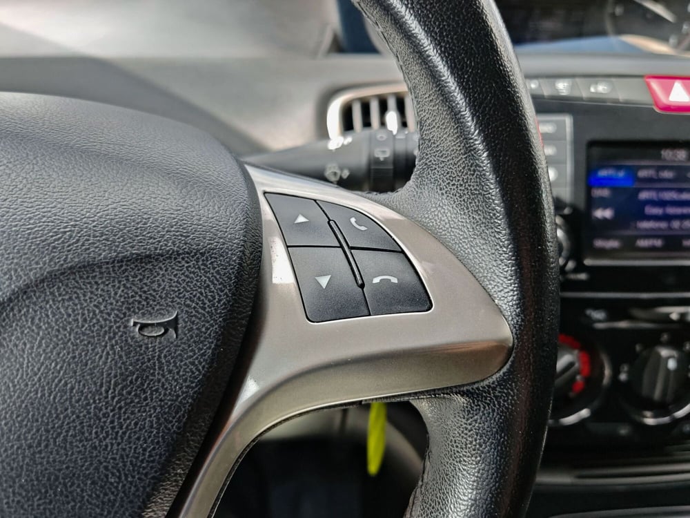 Lancia Ypsilon usata a Palermo (9)
