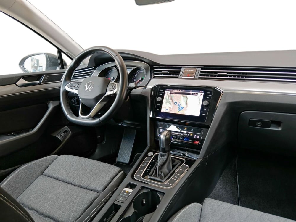 Volkswagen Passat Variant usata a Palermo (9)