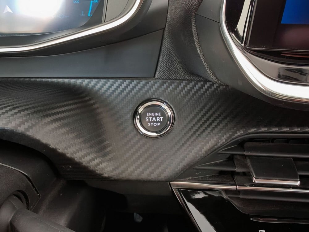 Peugeot 208 usata a Palermo (16)