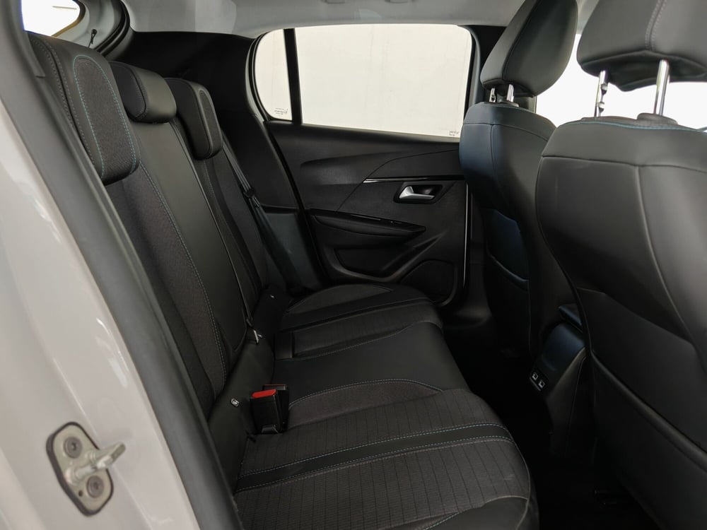Peugeot 208 usata a Palermo (8)