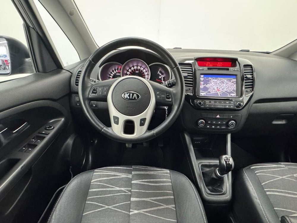 Kia Venga usata a Como (4)