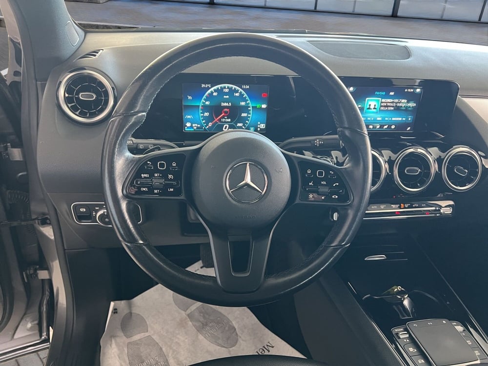 Mercedes-Benz GLA SUV usata a Cosenza (10)