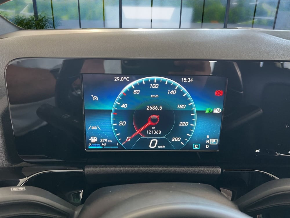 Mercedes-Benz GLA SUV usata a Cosenza (11)