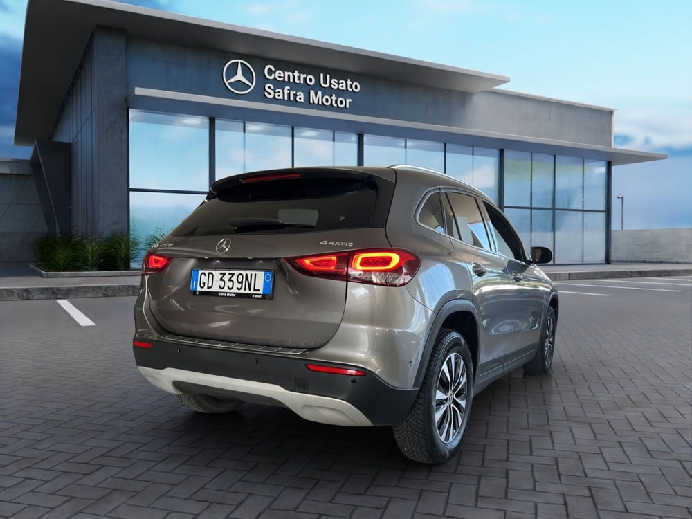 Mercedes-Benz GLA SUV usata a Cosenza (7)