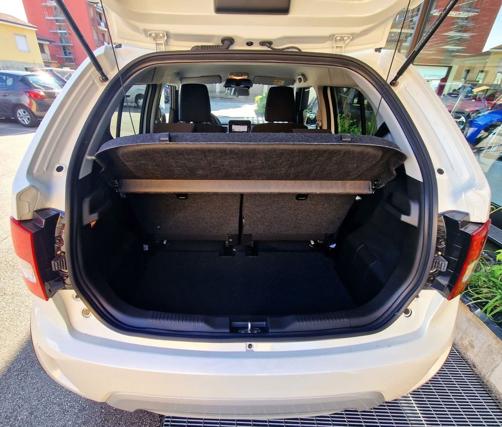 Suzuki Ignis usata a Milano (13)