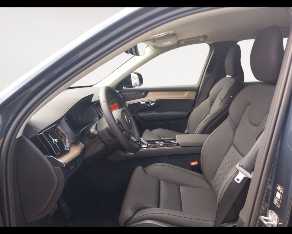 Volvo XC90 nuova a Bologna (10)