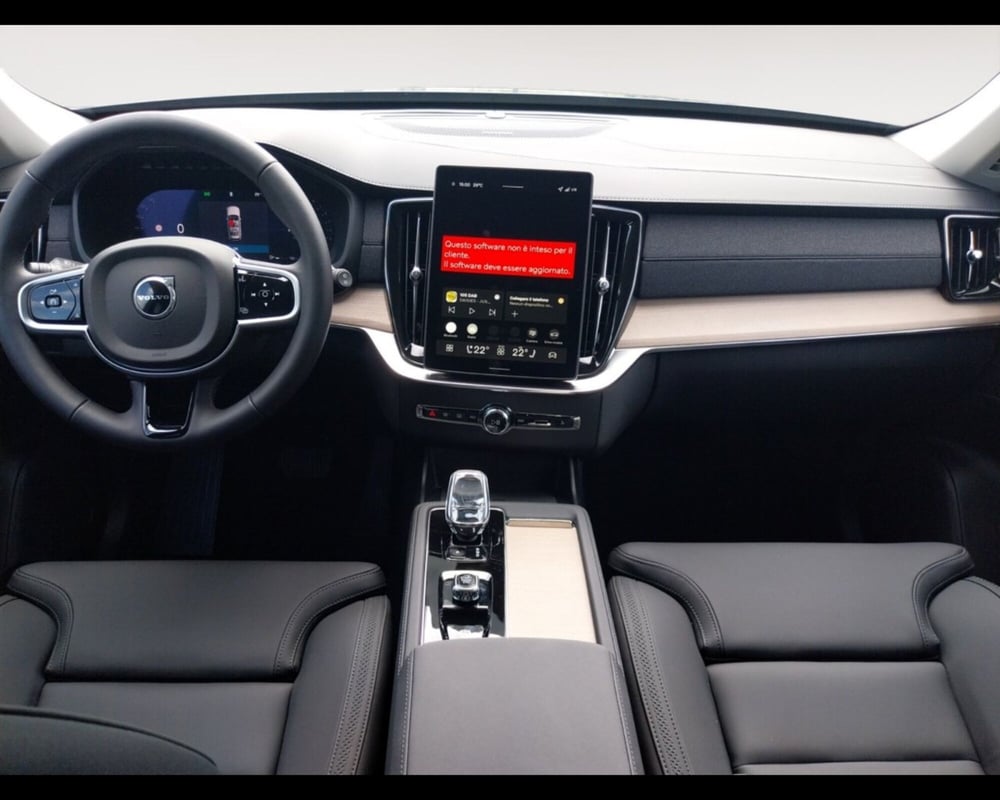Volvo XC90 nuova a Bologna (11)