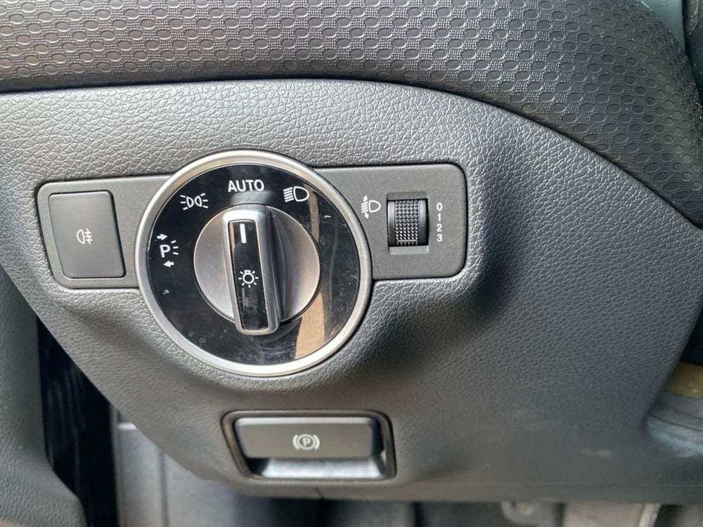 Mercedes-Benz Classe A usata a Firenze (19)