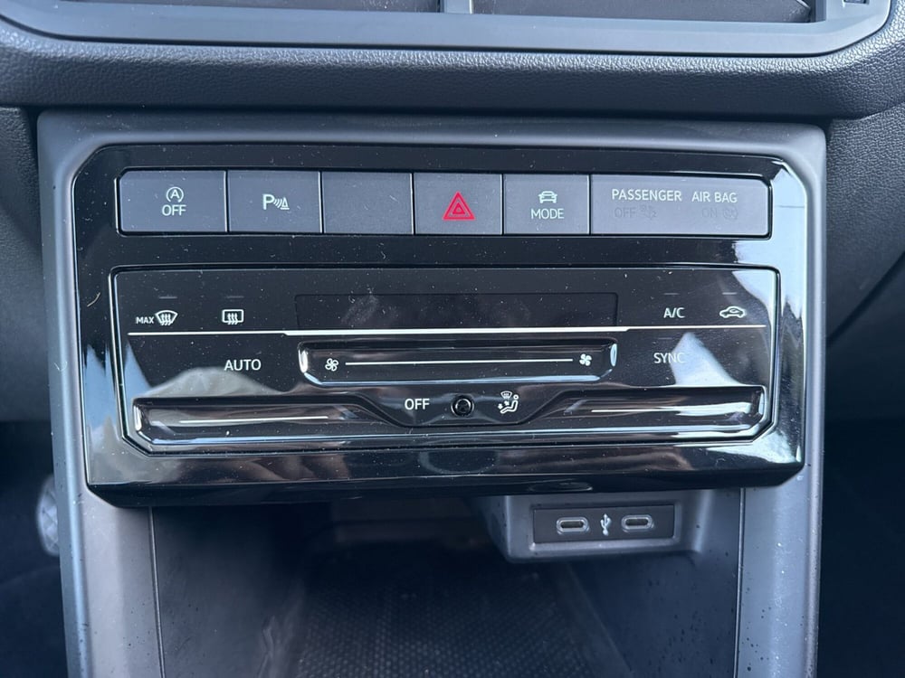Volkswagen T-Cross usata a Terni (14)