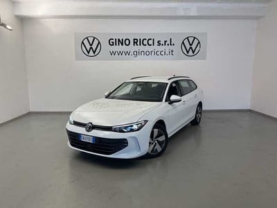 Volkswagen Passat 2.0 tdi scr Business 122cv dsg del 2024 usata a Cesena