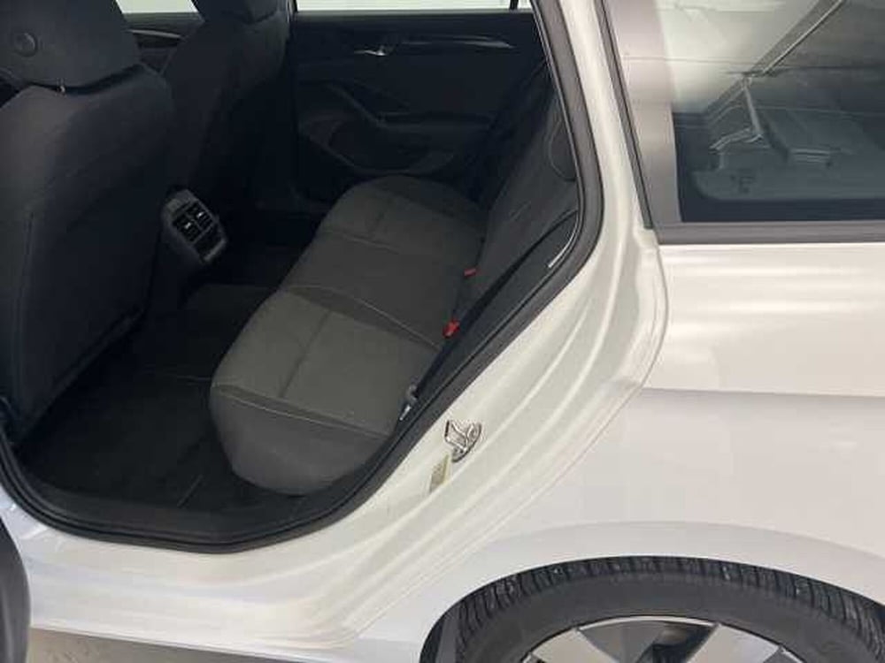 Volkswagen Passat usata a Forlì-Cesena (11)
