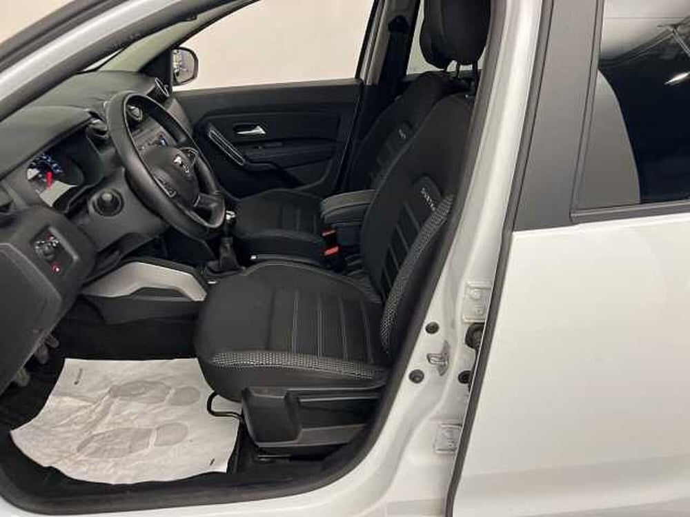 Dacia Duster usata a Forlì-Cesena (11)