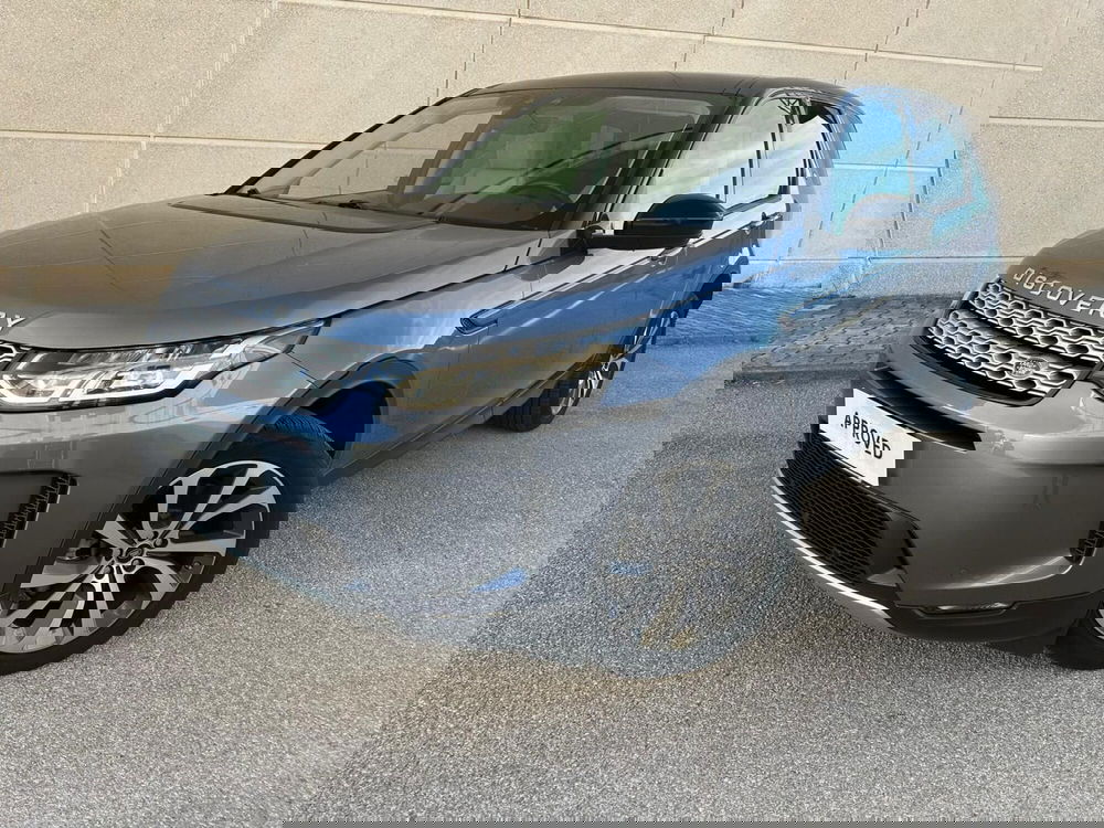 Land Rover Discovery Sport usata a Caserta