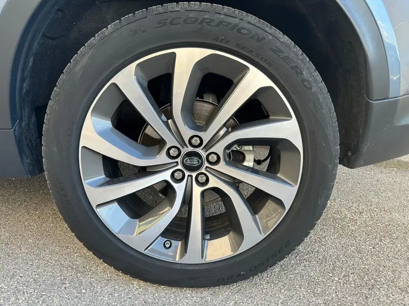 Land Rover Discovery Sport usata a Caserta (10)