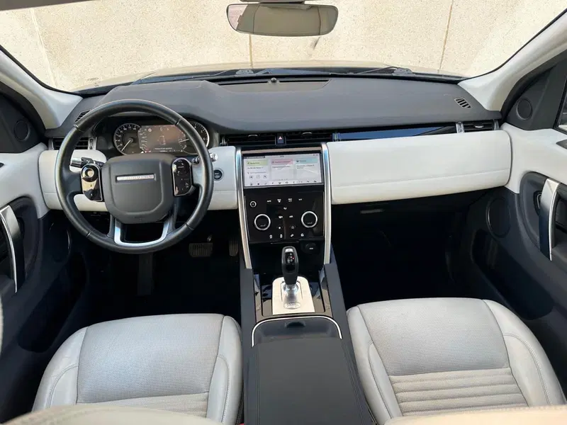 Land Rover Discovery Sport usata a Caserta (4)