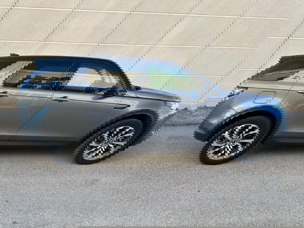 Land Rover Discovery Sport usata a Caserta (7)