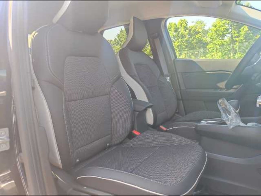 Renault Captur usata a Latina (13)