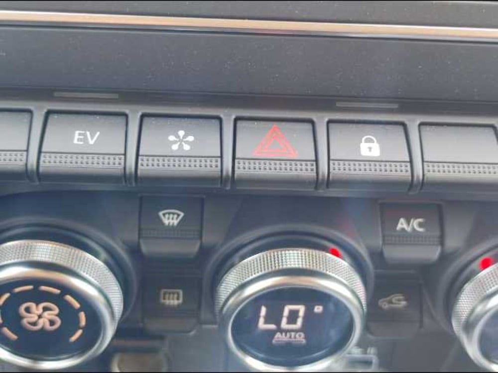 Renault Captur usata a Latina (16)