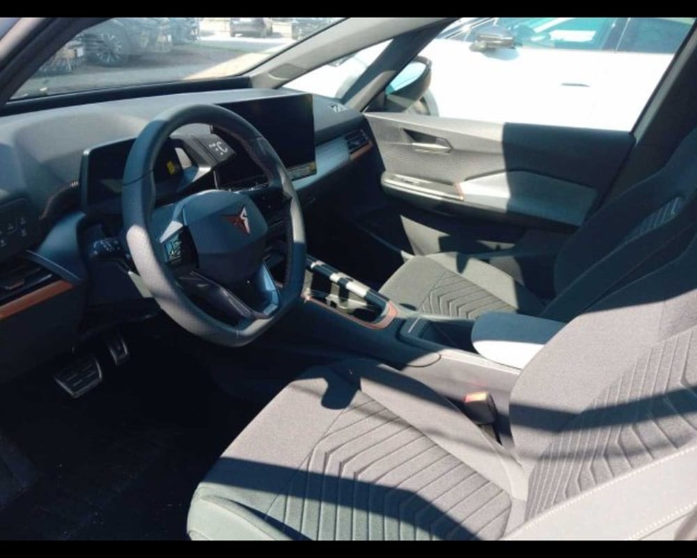 Cupra Born nuova a Bologna (5)