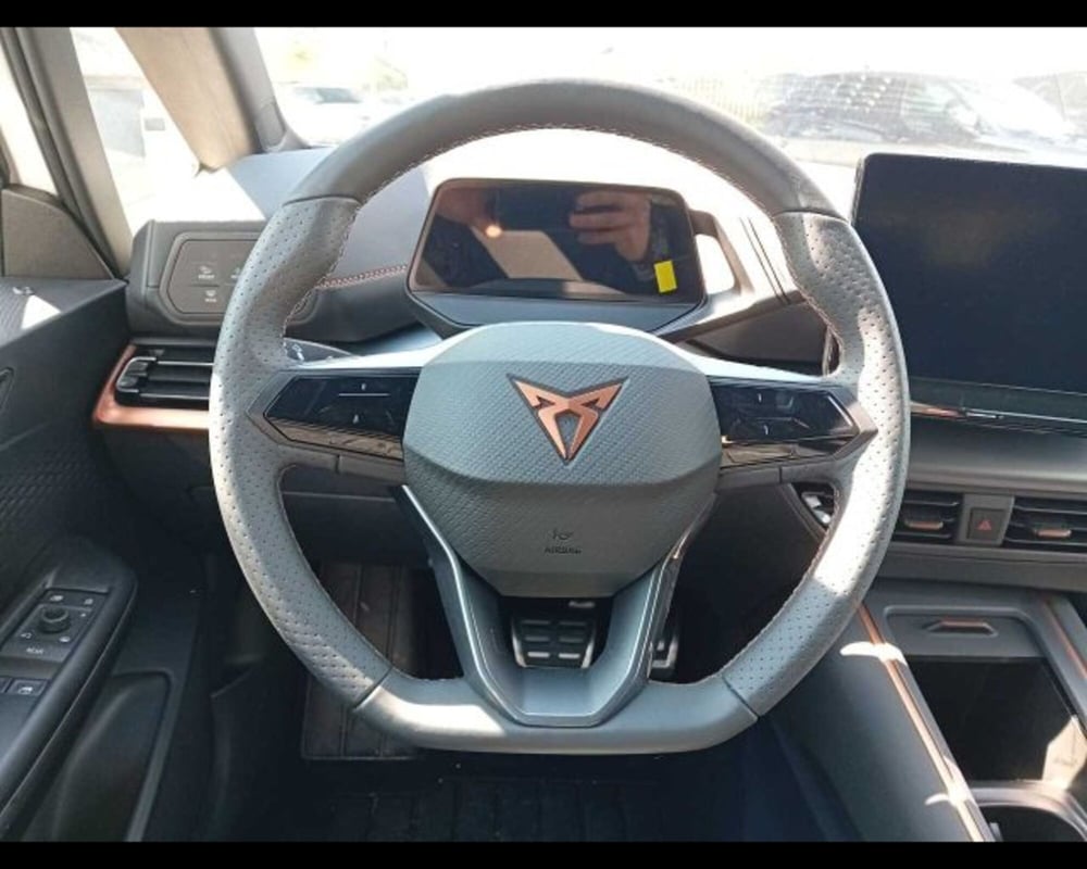 Cupra Born nuova a Bologna (9)