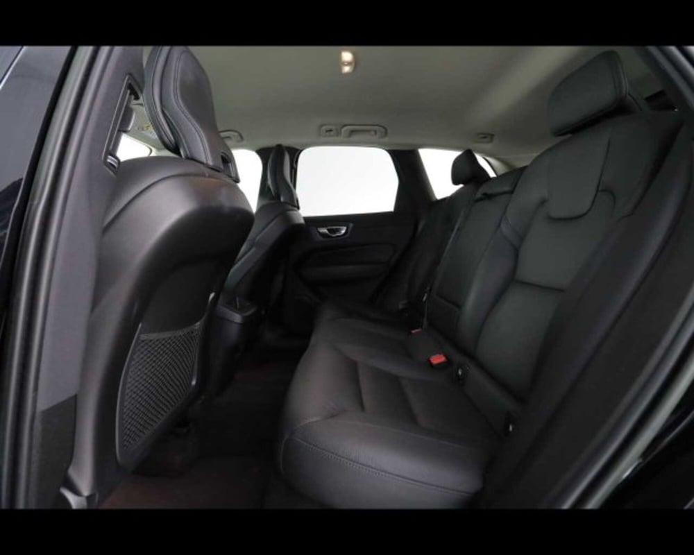 Volvo XC60 usata a Bologna (10)