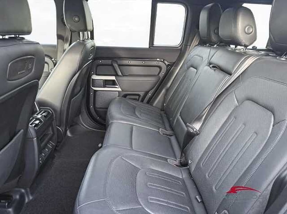 Land Rover Defender usata a Perugia (10)