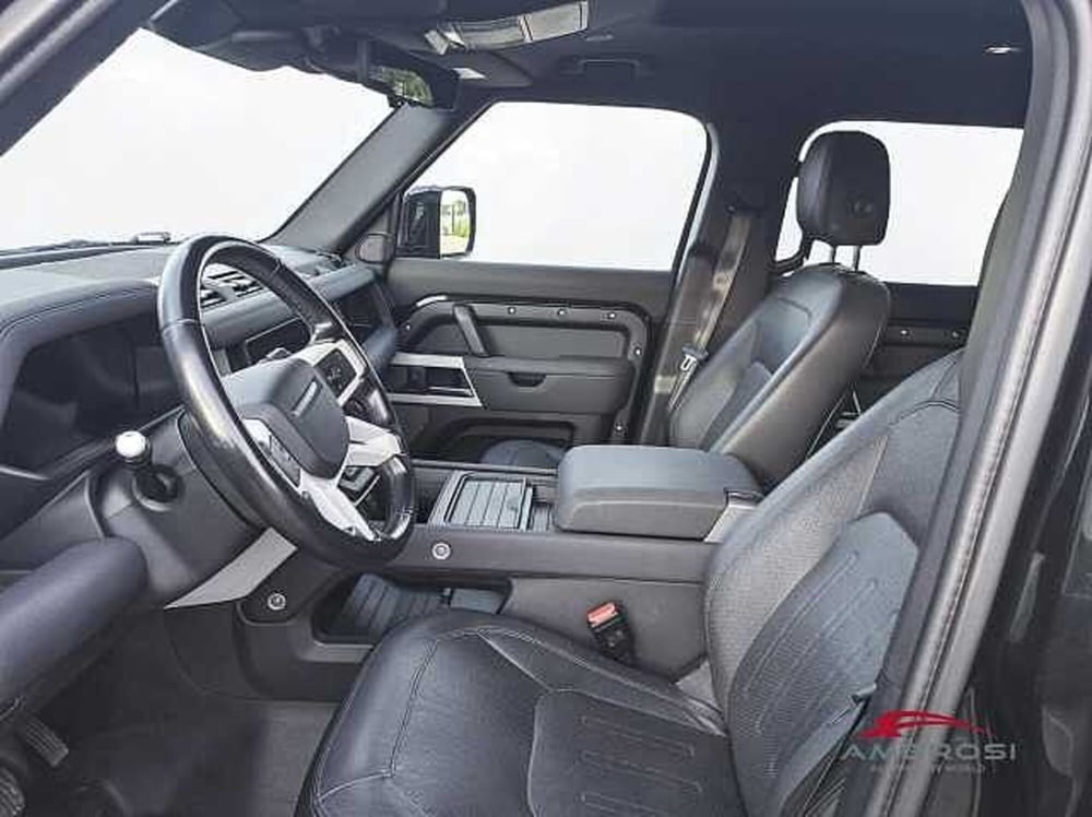 Land Rover Defender usata a Perugia (9)