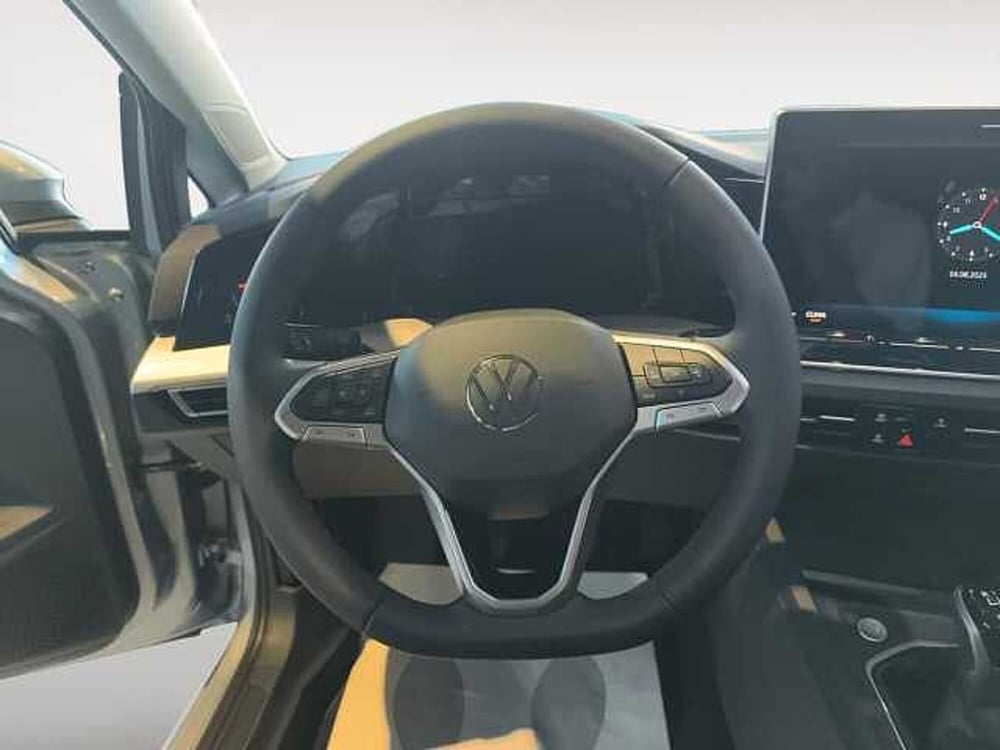 Volkswagen Golf nuova a Lecco (11)