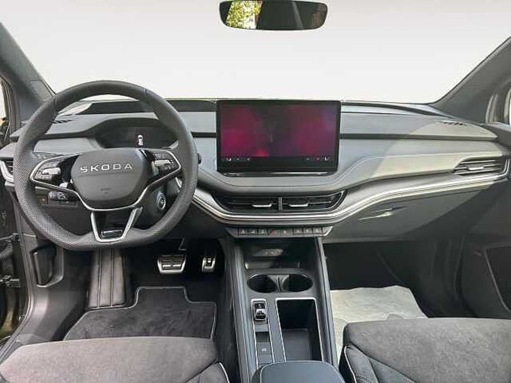 Skoda Enyaq Coupé nuova a Lecco (9)