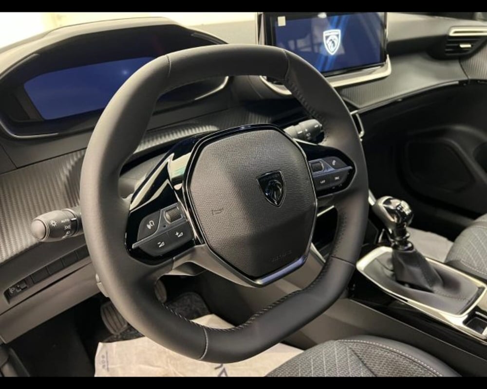 Peugeot 2008 nuova a Alessandria (12)